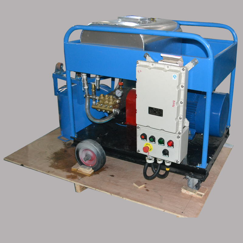 电动50Mpa工业冷水清洗机 进口小型水垢油污高压冷水清洗机