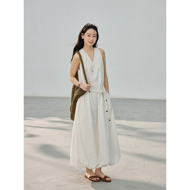 【Sunshine Island】Geming Retro V-Neck Tie-Waist Vest Dress Women's Summer Floral Dress An167