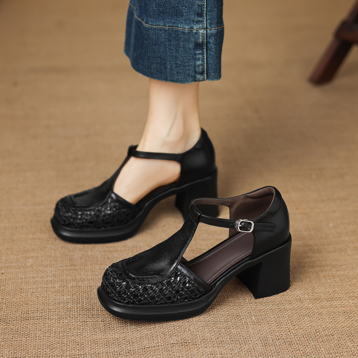 Sandal cao gót nữ mũi nhọn quai chữ T đế dày gót 7 cm — đen