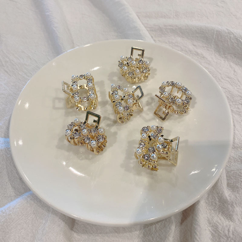 Korean Crystal Small Catch Clip display picture 16