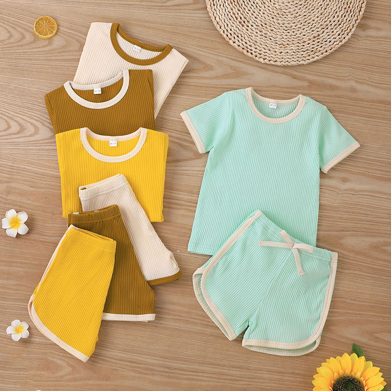 Short-sleeved Top And Shorts Two-piece Suit display picture 10