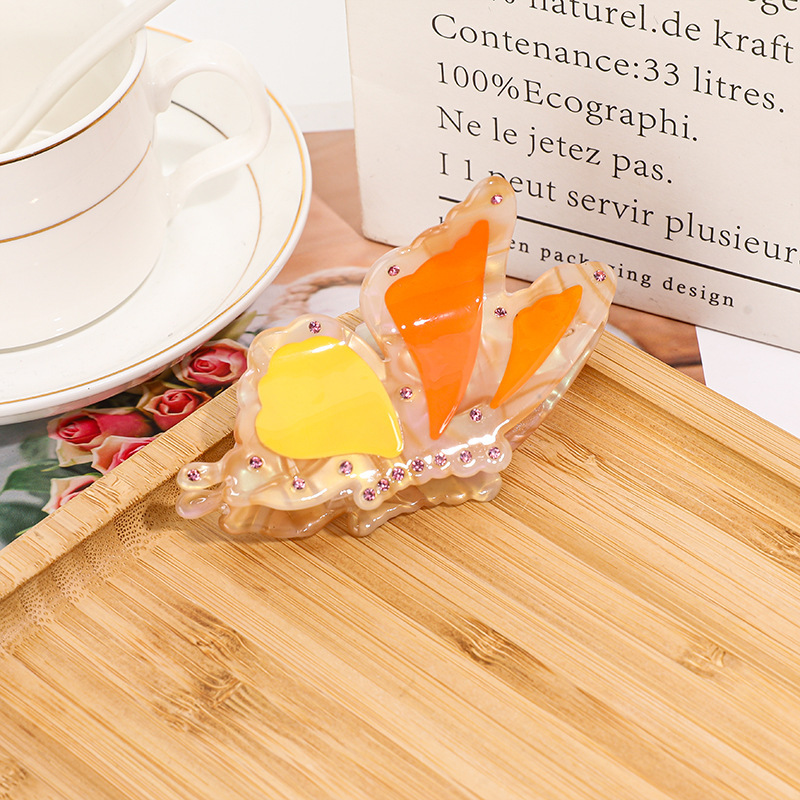 Fermaglio a farfalla con perle e strass per acconciature_voghion.com