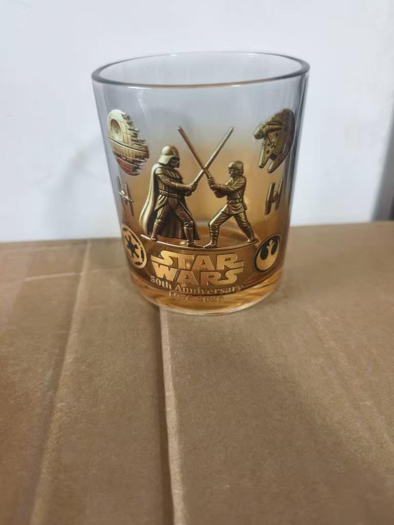 Nuevos productos transfronterizos de guitarra de rock botella de whisky estación independiente de alta venta botella de vidrio de silicona Tennessee image 13