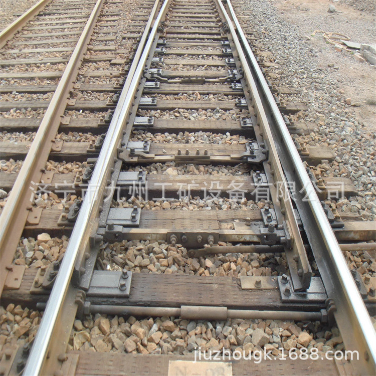 厂家供应优质煤矿道岔 矿用左右单开道岔 煤矿钢轨道岔生产