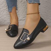 2025秋新款尖头低跟粗跟一脚蹬单鞋女韩版金属扣水钻豆豆外贸女鞋