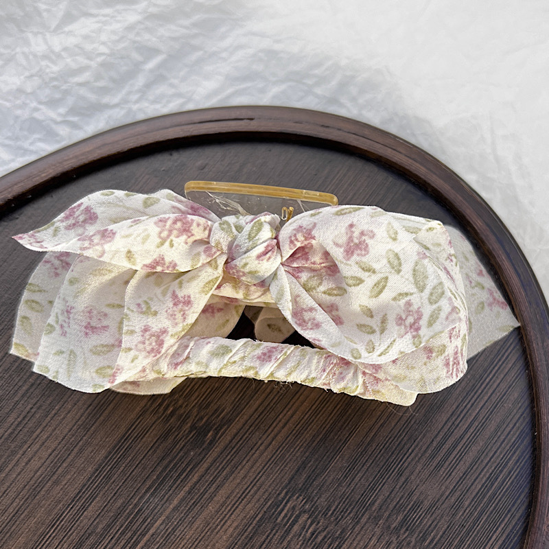 Korean Style Fabric Floral Bow Hair Claw Clip Shark Clip Square Hollow Clip display picture 3