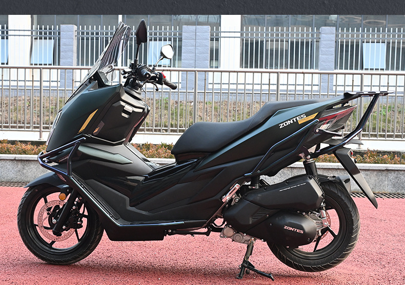 Suitable for Shengshi 150X Motorcycle Crash Bars, Anti-Fall Front and Rear Exhaust Pipe Bumpers, Rear Tail Rack, Windshield Modification
