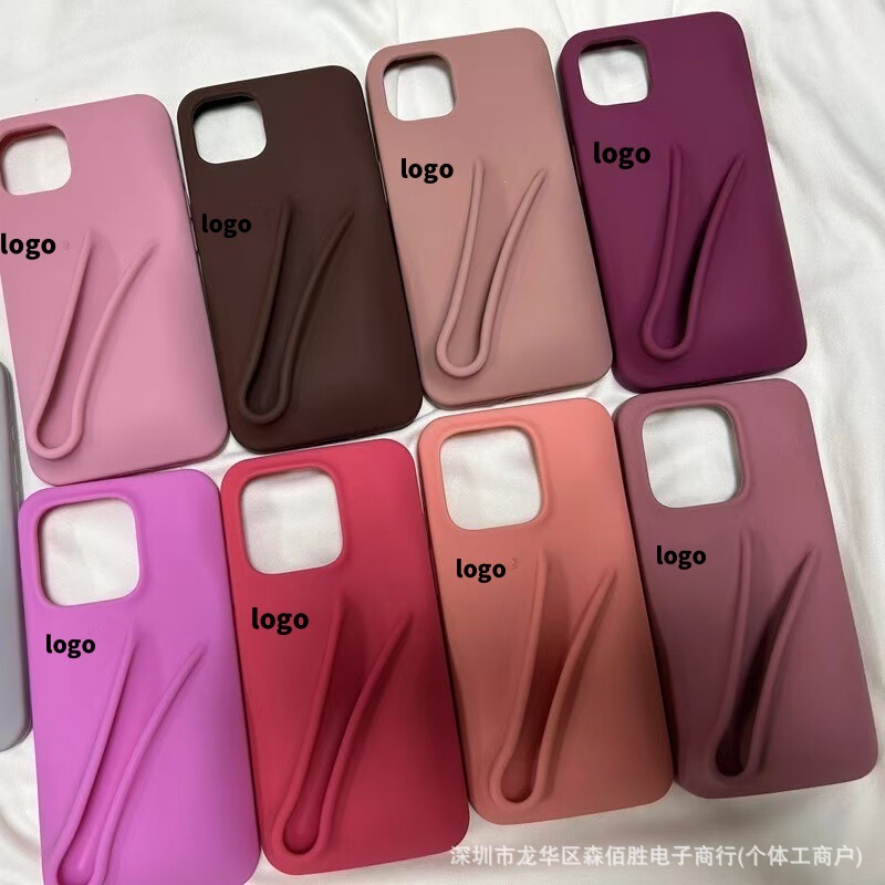 Hailey's Same Style Lip Gloss Lip Glaze Is Suitable for Apple 17Promax Phone Case Iphone13 Three-Dimensional Silicone Protective Cover