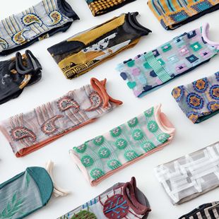 Spring and Summer Socks Japanese Style New French Art Card Stockings Women's Left and Right Feet Trendy Socks Glass Silk Cotton Bottom Mid-Tube Socks