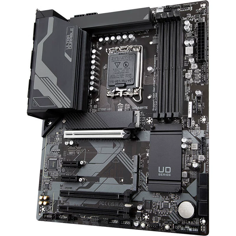 Совместимо с материнской платой Intel Gigabyte Z790 UD LGA1700, можно разгонять и сверхпрочно