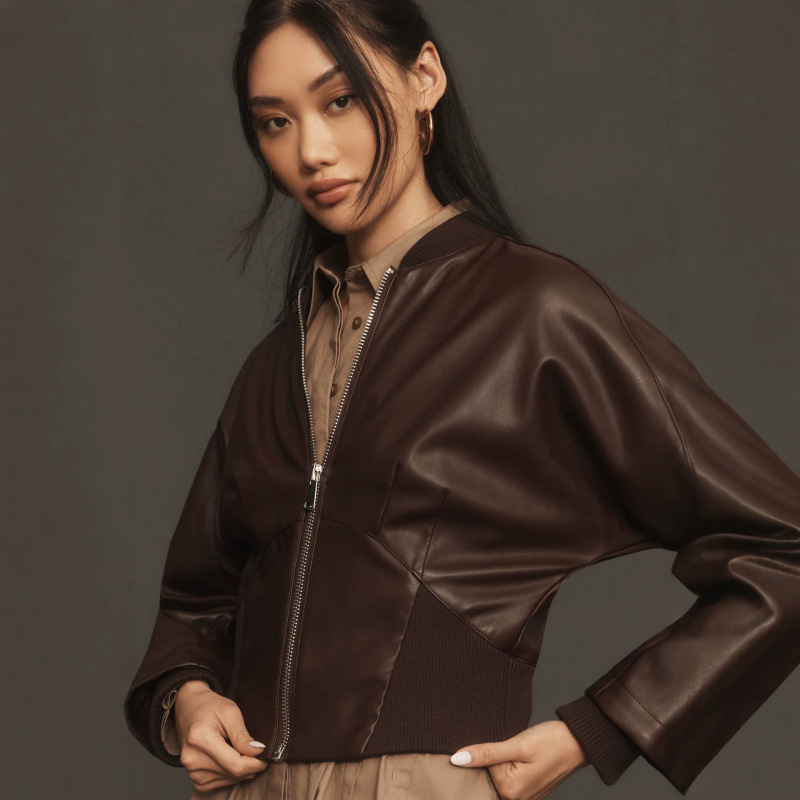 New Retro Dark Brown Pu Leather Jacket for Women, High-End Short Style with a Cinched Waist, V-Neck Aviator Leather Jacket, Casual Motorcycle Jacket
