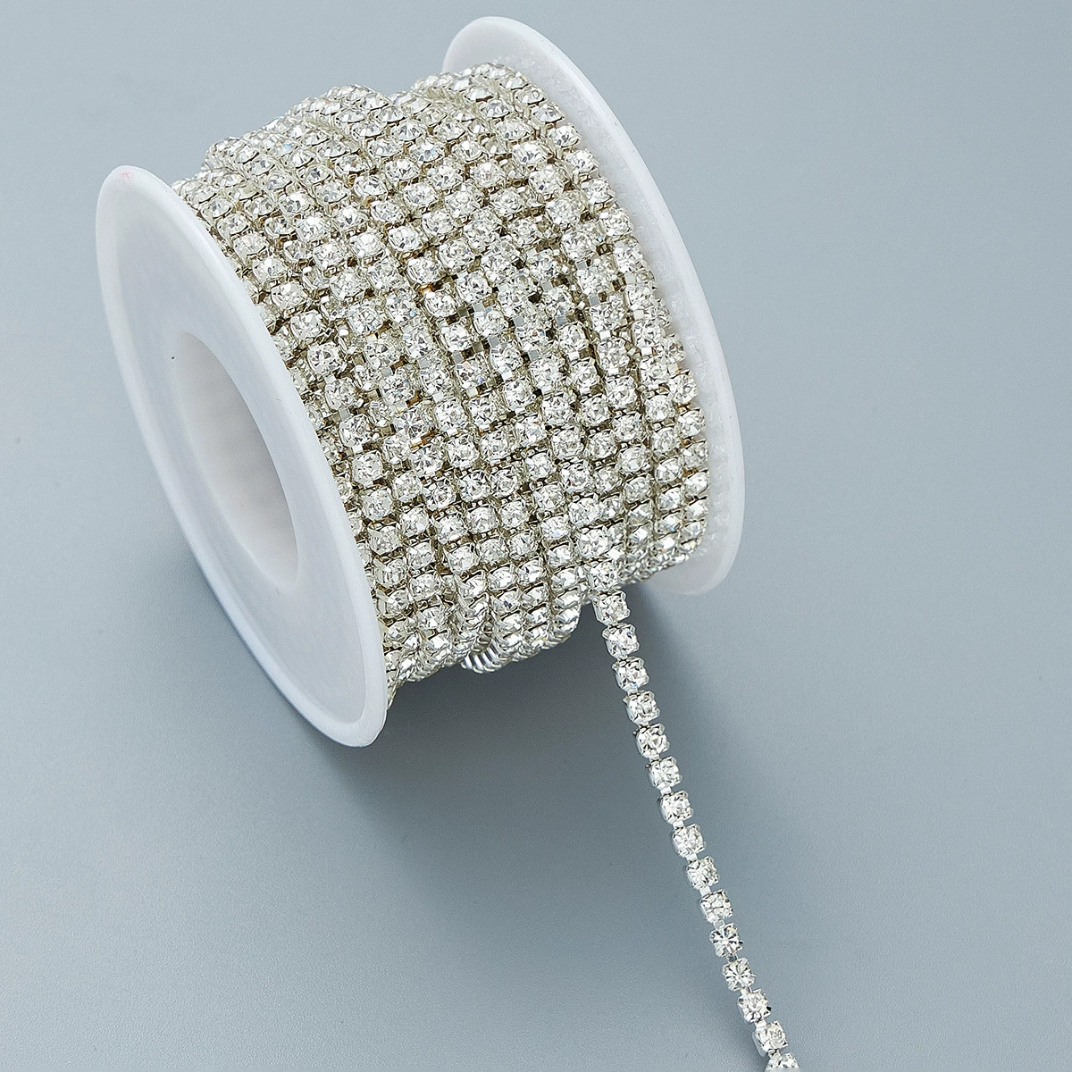 Горячие товары через границуDense rhinestone клок цепь инкрустирован кристаллом диамант цепь DIY материал наклейка алмазные аксессуары фабрики оптом