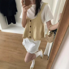 韩系新款花边设计感减龄小个子叠穿糖果色羊毛混纺针织马甲女