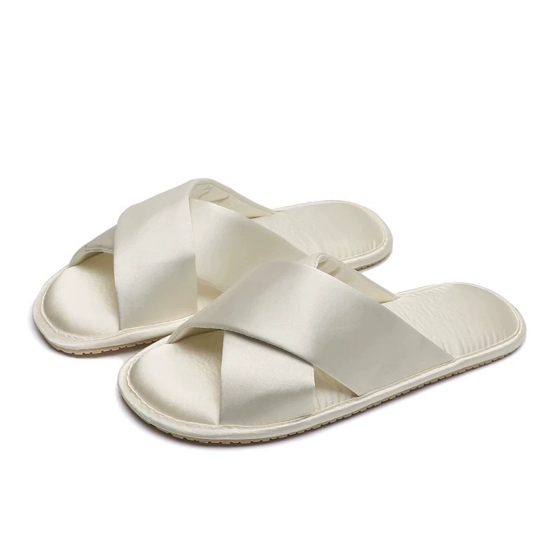 Весенне-летние новые домашние тапочки на плоской подошве в китайском стиле с перекрестными ремешками, нескользящие шелковые и атласные тапочки на мягкой подошве, крутые персонализированные ретро-тапочки