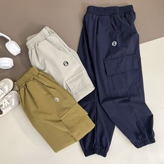 25ss春秋の新型男の子と女の子は大きいポケットをつなぎ合わせます。