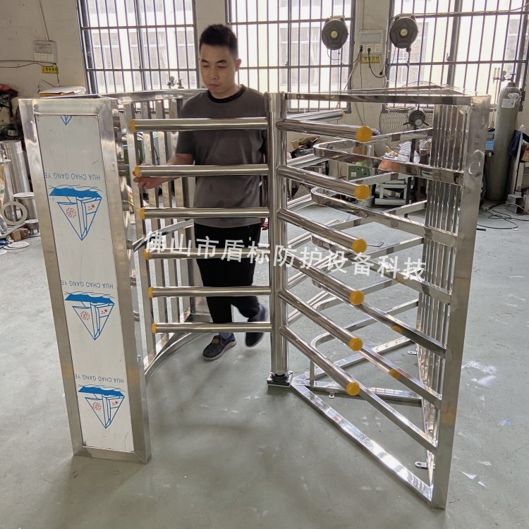 半高单向出口人流导向栅栏道闸半高矩形单向门不锈钢梳状旋转闸門