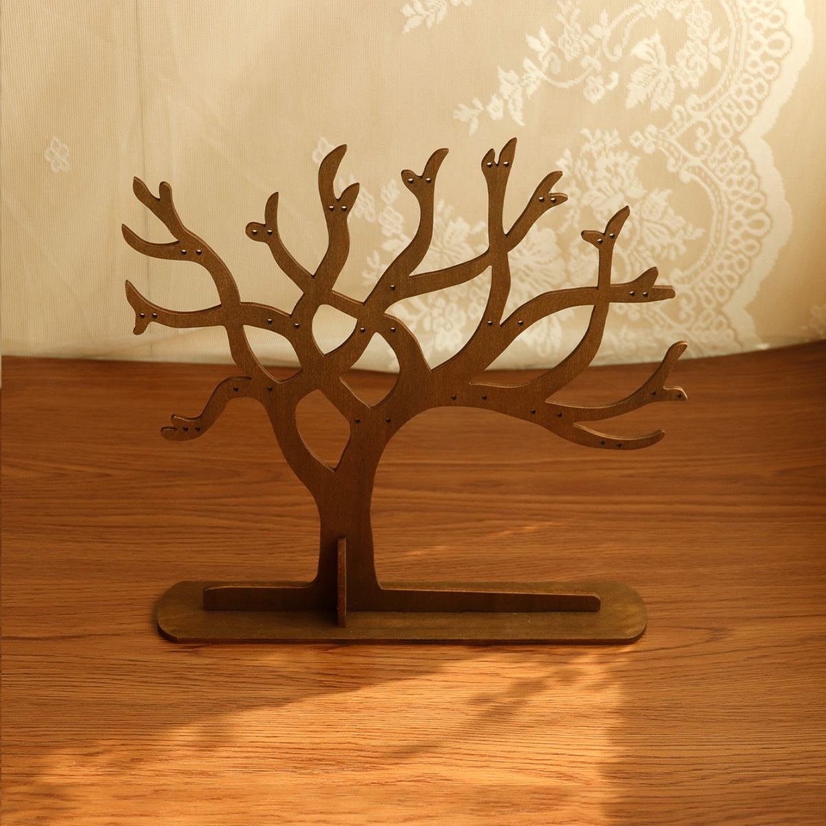 ���Ŷ�����ľ���鱦�� ������֦����ľ�ưڼ� �Ҿ������鱦չʾ��