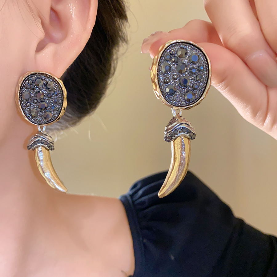 Pendientes de flor de lazo elegante de súper hada de plata Pendientes de moda de lujo ligero francés Pendientes de todo fósforo dulce de estilo literario