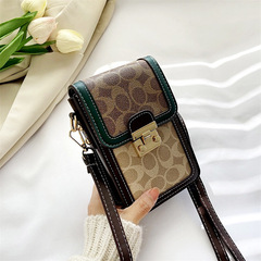 Vintage European and American Phone Bag 2023 New Color Block Locking buckle Texture Versatile Shoulder Bag Crossbody Bag for Women Unique Style