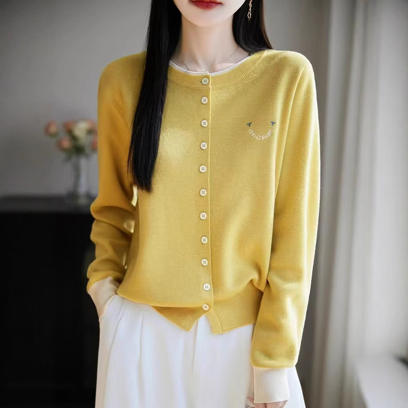 Color-Blocked Embroidered Smiley Face Knitwear Jacket for Women Spring & Fall New Round Neck Knitted Cardigan for Women Worsted Fine Wool Top