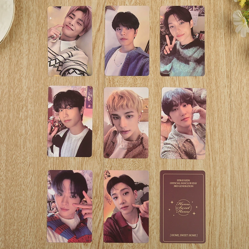 Фото-карта (Stray Kids) 2023 настольный календарь THE SOUND / Gray Day, 5,4×8,6 см