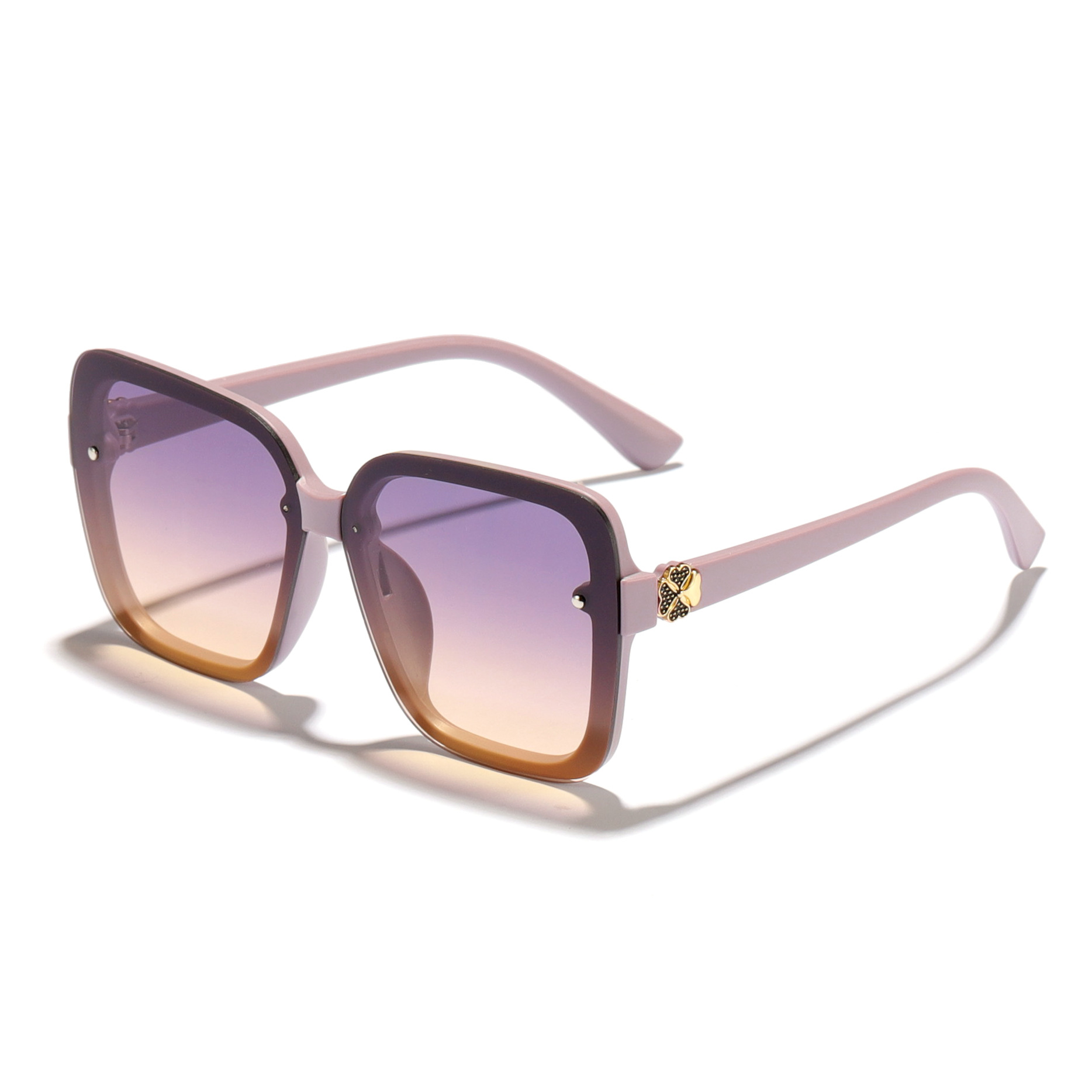 2024 nuevas gafas de sol de lujo ligeras con marco generoso transfronterizo para mujeres, modelos de pasarela europeos y americanos, gafas de sol al aire libre de moda de moda