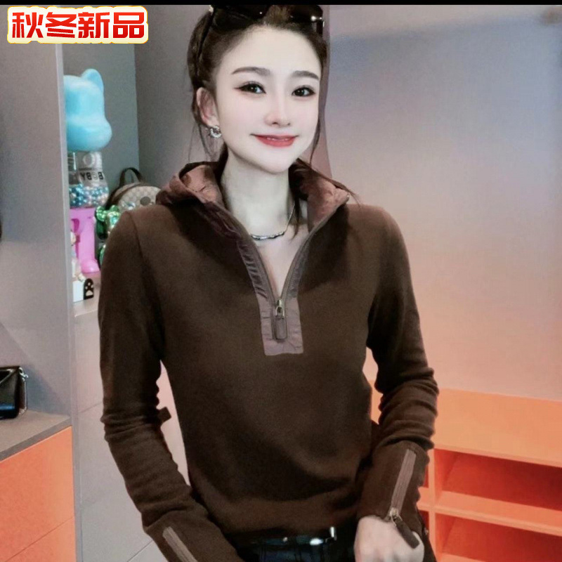 Fashionable base body-friendly autumn elegant sweatshirt with hood…