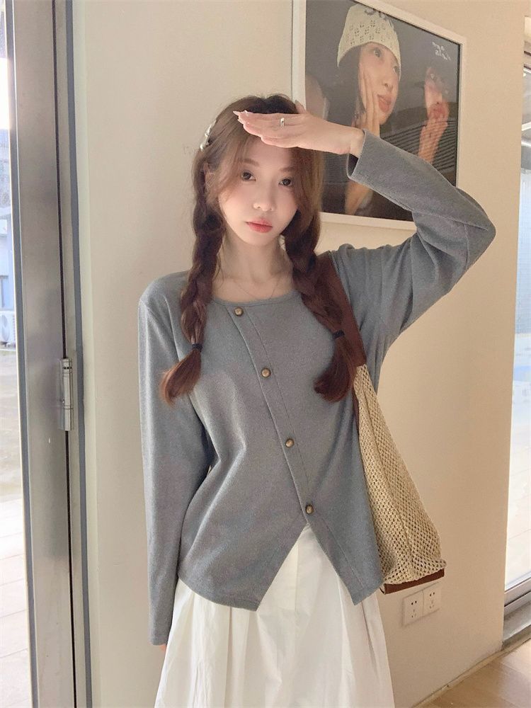 300斤大码女装秋冬纽扣不规则设计长袖T恤女胖mm宽松遮肉显瘦上衣