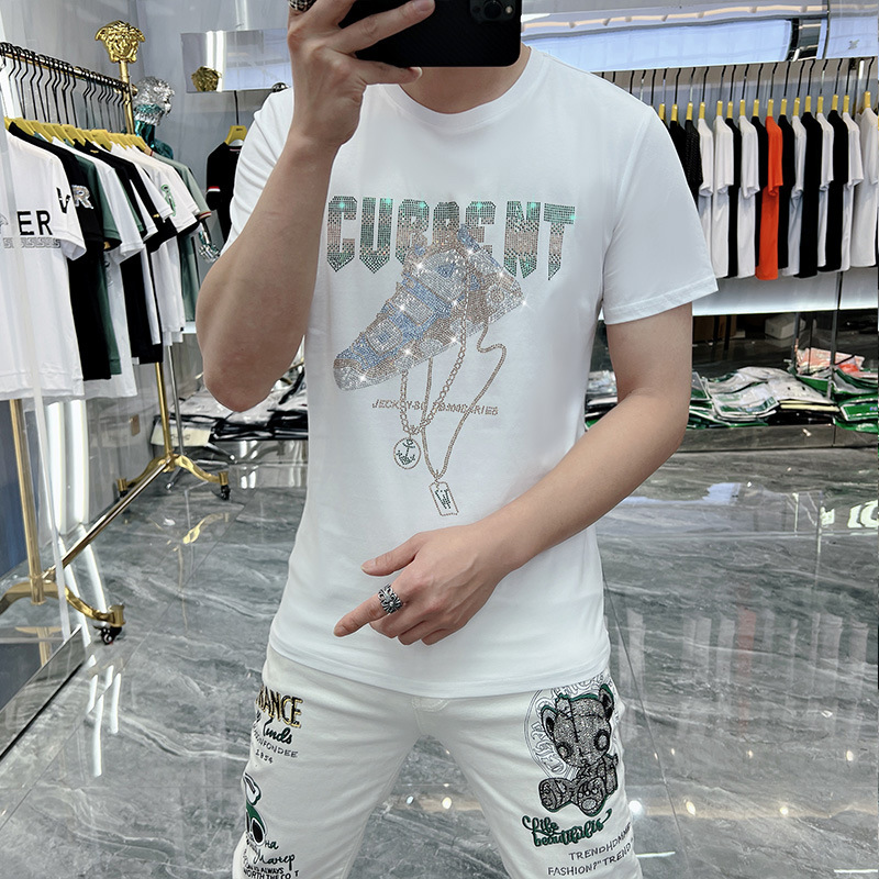2023 Neue Sommer Ice Short Herren Trend Slim Fit Halbarm Mode Marke T-Shirt Schuhe Hot Diamond Seide Baumwolle_voghion.com