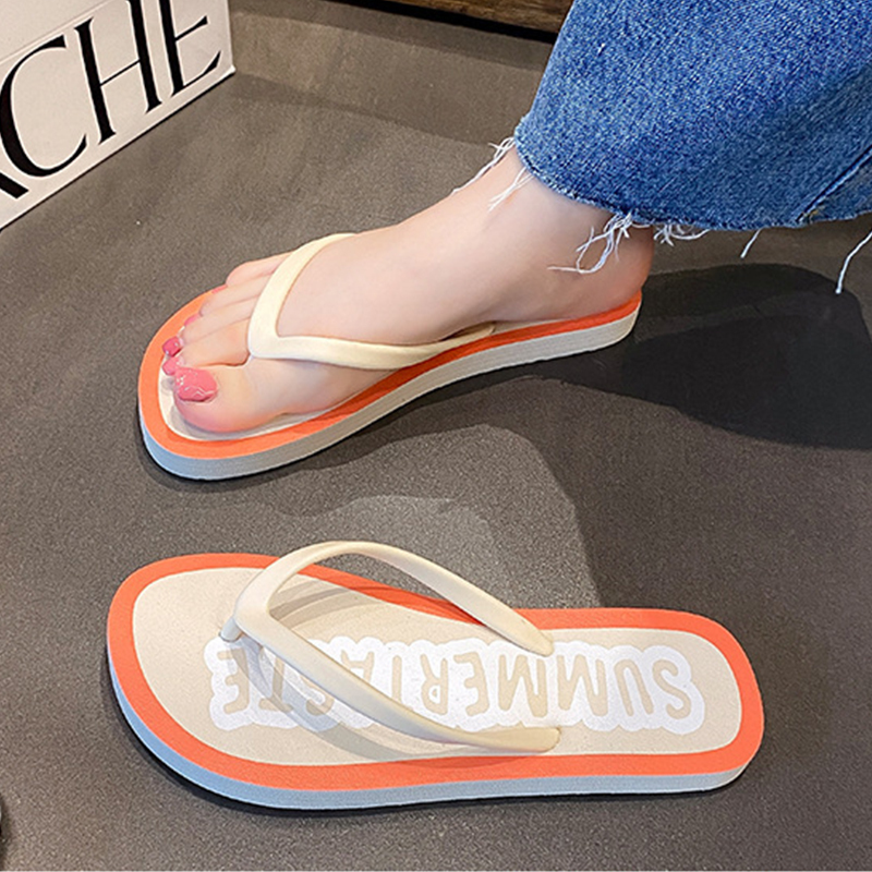 2025 New Summer Internet Celebrity Flip-Flops Women's Thick-Soled Outerwear Beach Seaside Fashion Flip-Toe Sandals for Women