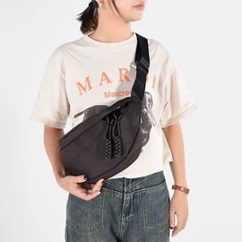 女士斜挎包;女士单肩包;休闲背包