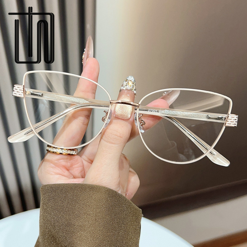2025 New Metal Cat-Eye Frame Fashionable Anti-Blue Light Insert Flat Mirror 27001 Personalized Plain Glasses Frame