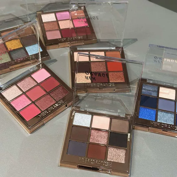 herorange Luxurious Nine-Color Eyeshadow Palette Matte New Blue Black Pearlescent Fine Glitter Multi-Use Cross-Border
