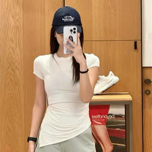 lu���٤�\�ӽ������T��Ů��Ҏ�t�r���@��������