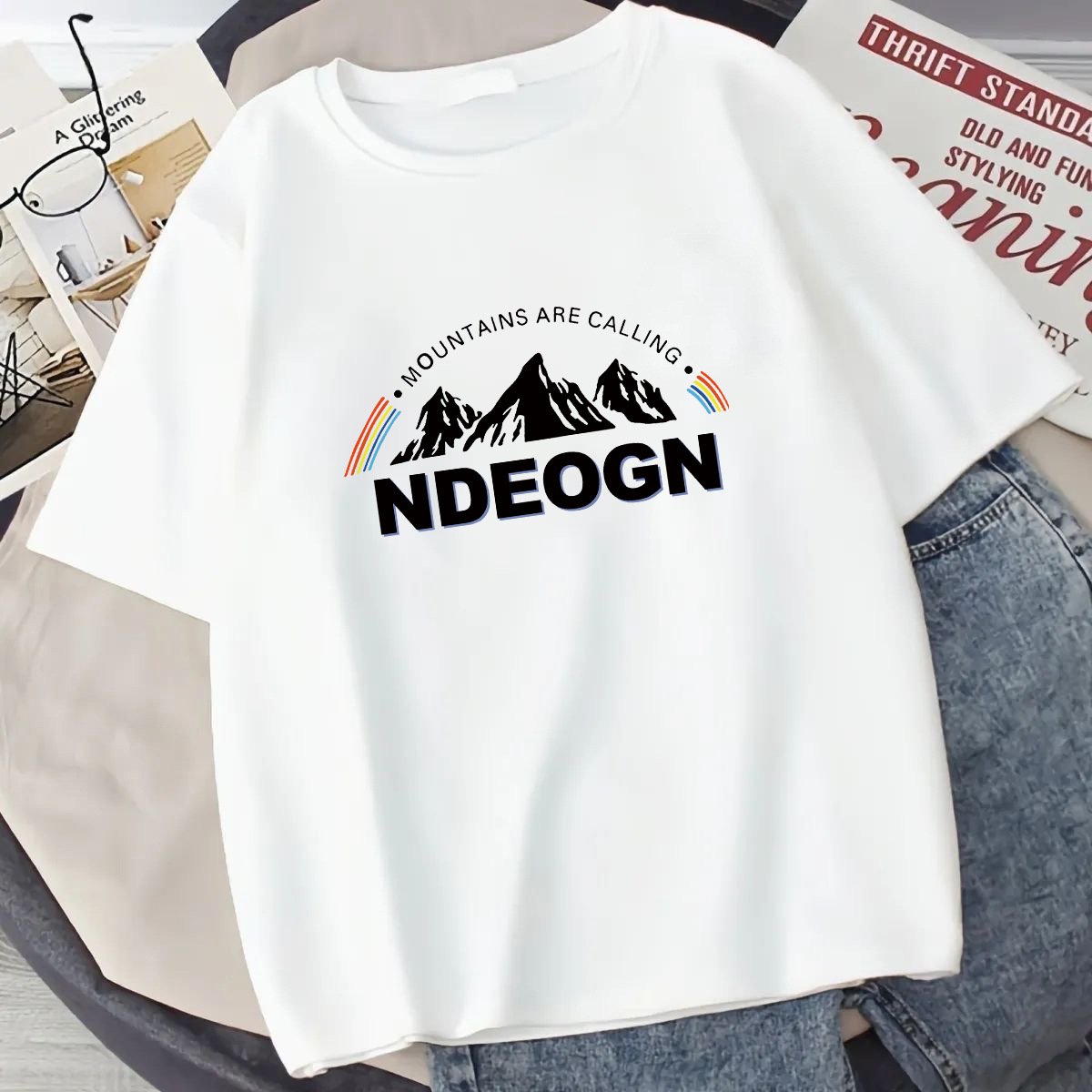 Camiseta de manga corta estilo Hong Kong para mujer, camiseta de manga corta estilo japonés 2026 para hombre y mujer, camiseta blanca versátil y moderna.