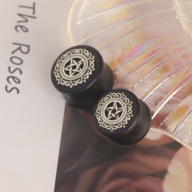 Labret piercing jewelry detail image