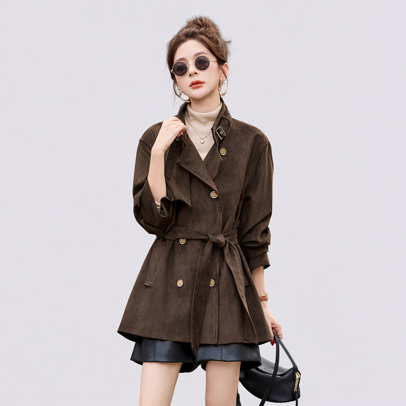 Stand-collar suede trench coat for women, mid-length, 2026 autumn new style, petite, fashionable, chic, waist-cinching, retro outerwear Stand-collar suede trench coat for women, mid-length, 2026 autumn new style, petite, fashionable, chic, waist-cinching, retro outerwear