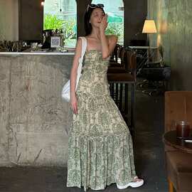 茶歇法式海边度假吊带连衣裙女夏季超仙甜美气质感感沙滩长裙