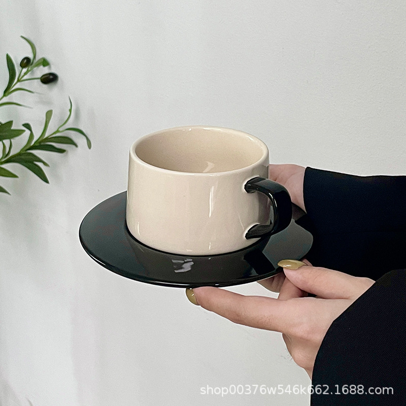 Nordic Style Mug Girl's High Beauty Value Ceramic Cup Couple's Water Cup Household Latte ins Coffee Cup and Saucer Set