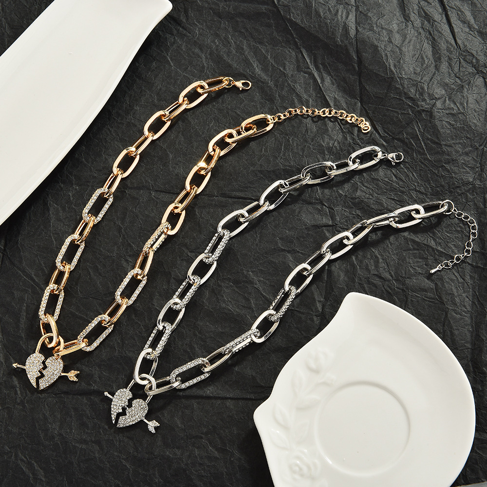 Factory Direct Sales Spanish European and American Style Fashion Heart Diamond Necklace Women's Personalized Trendy Design Clavicle Chain