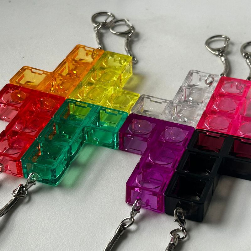 シュガーキューブカラー透明L字型減圧キーボードベースキーホルダーオフィス減圧キーホルダーペンダントベース|undefined