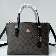 �ܼ��¿���ϻ�Mollie25�������ذ�������ͨ�چμ�б���Ů��