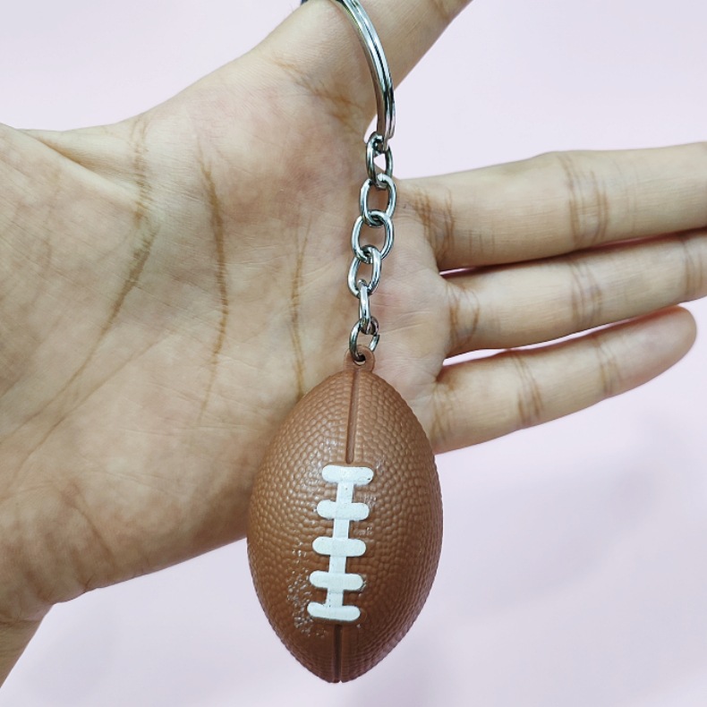 クロスボーダー4cmサッカーキーホルダーバスケットボールストラップ学生カバン掛け飾りスポーツグッズプレゼントテニスラグビー掛け