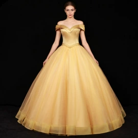 婚纱;秀禾服;晚礼服