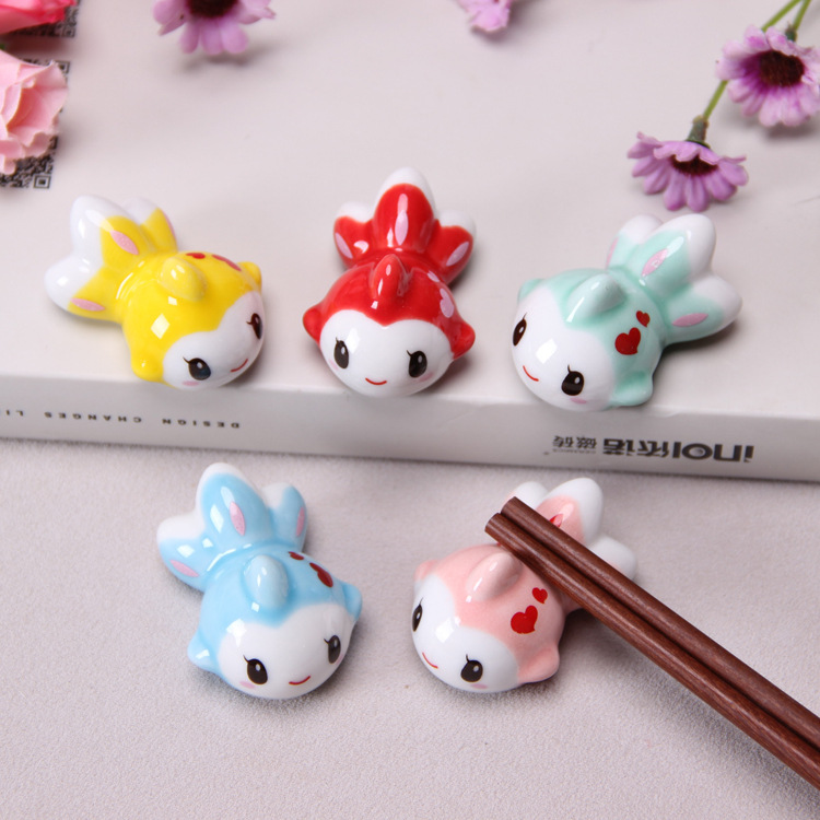 金鱼筷子架筷托笔架陶瓷金鱼小摆件家居书房鱼缸小摆件招财鱼筷架