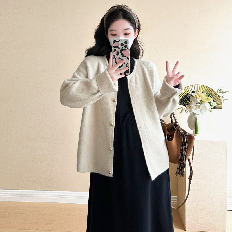 实拍孕妇秋装套装时尚外出长袖开衫裙宽松遮肚孕妇上衣两件套|undefined