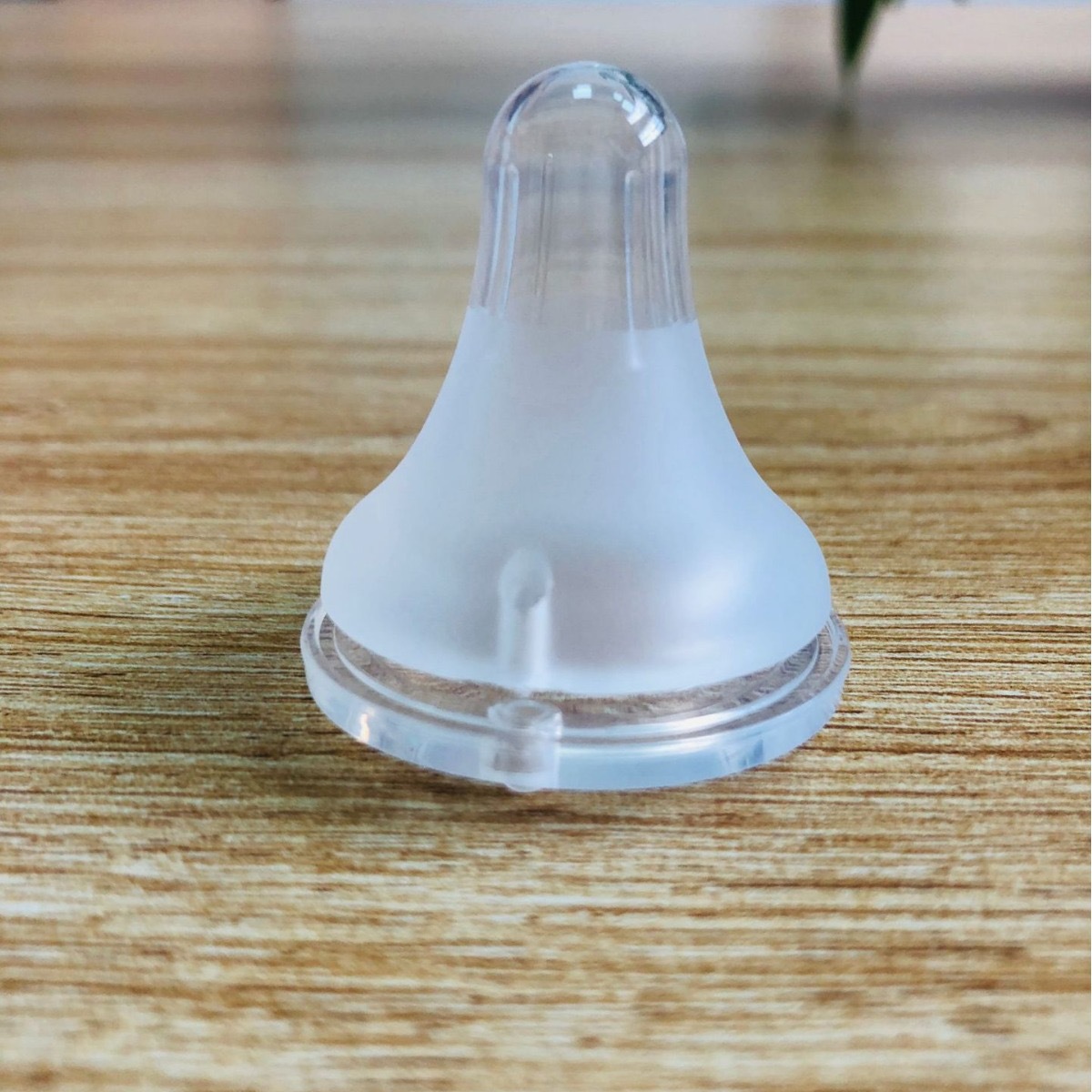 Manufacturer Wholesale with Beiqin 2Nd Generation Standard Caliber Bottle Nipple Super Soft Breast Milk Real Feeling Silicone Frosted Baby Nipple