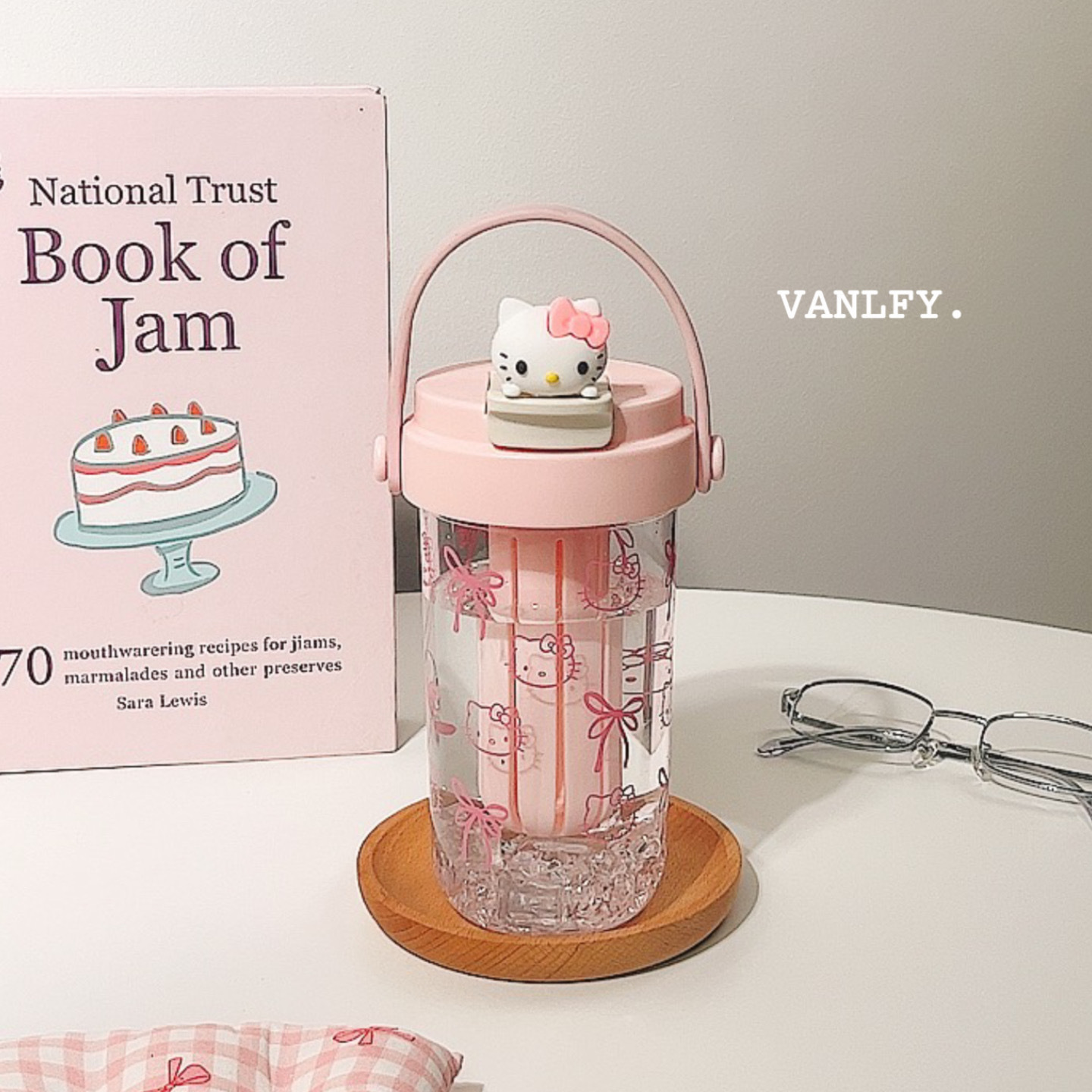 h2uTiviiztSHn2aJjQ1VWrJ5OeSaoZxmxtgg