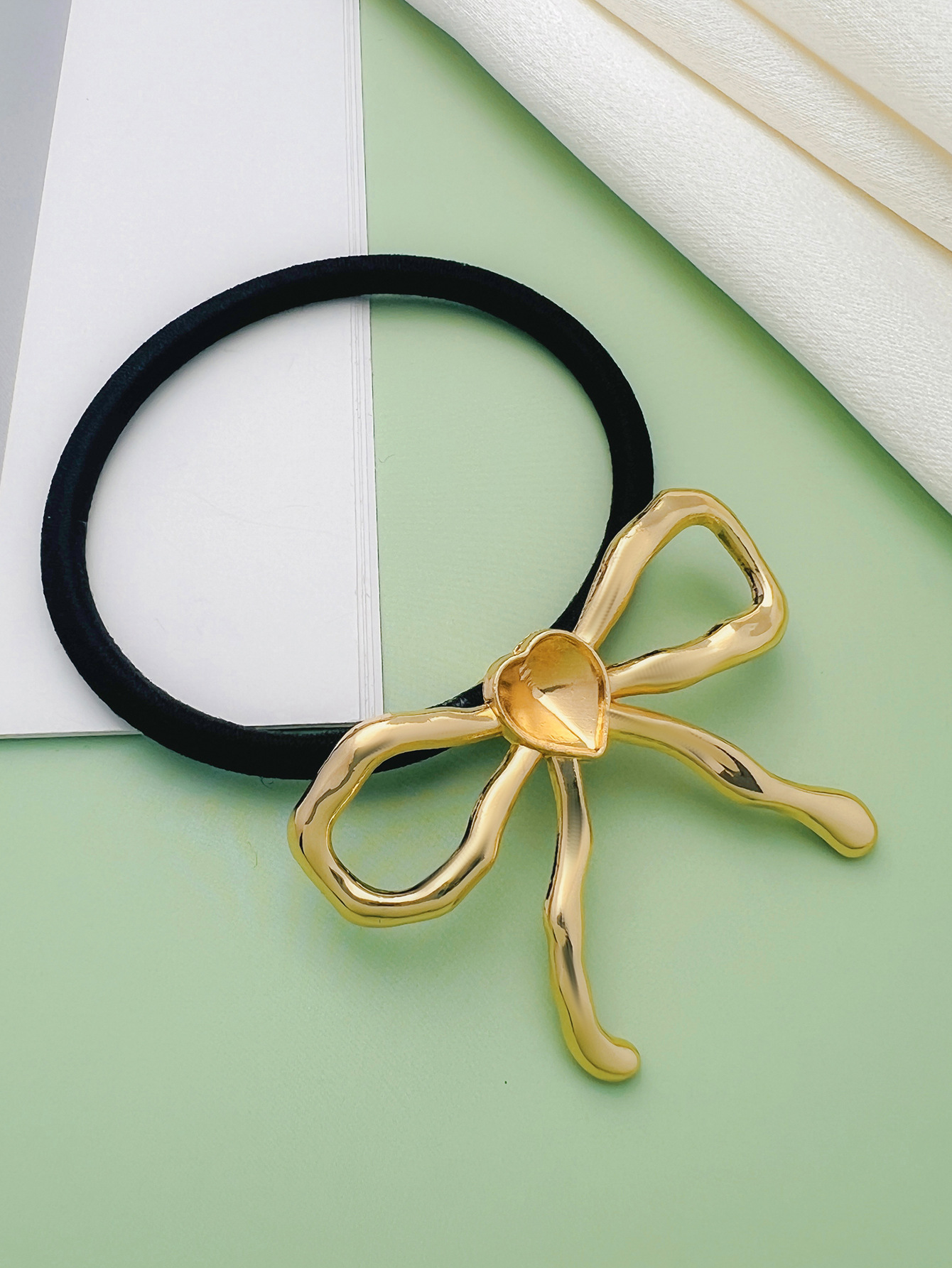 11g Weight Hair Tie Hair Accessories Type 1 Piece Quantity Holiday, Daily Occasion Alloy Material Bow Knot Pattern All Seasons Season Women's Gender Plating Design Vacation, Classic Style Style Vacation Classic Style Women's Bow Knot Alloy Plating Hair Tie 6