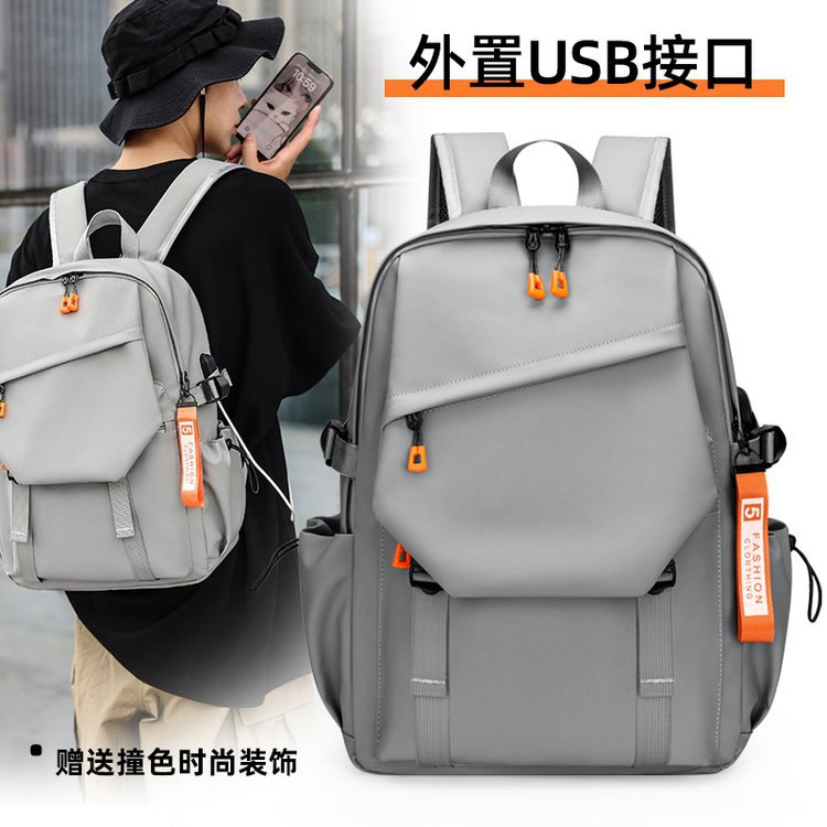 Cada bolso es un clásico distintivo.